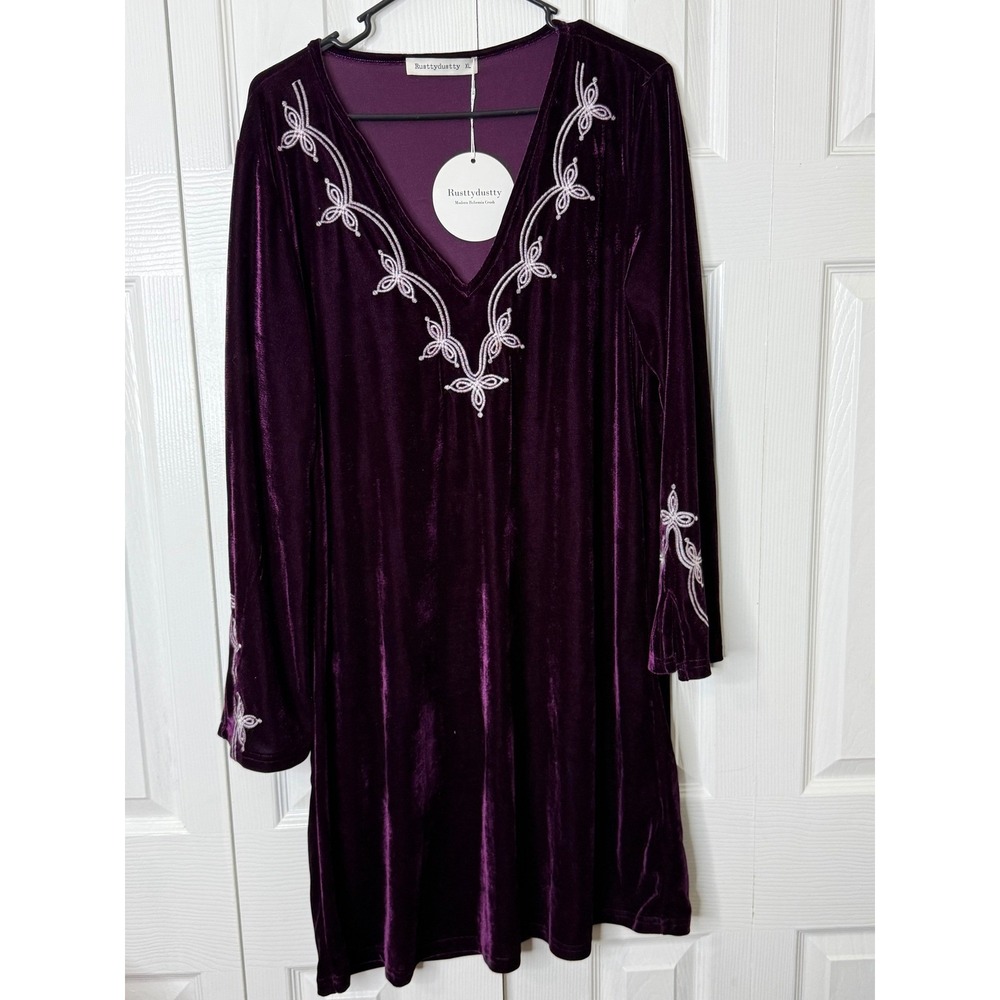 Rustydustty NWT Velvet Embroidered V Neck Long Sleeve Tunic Dress Women XL